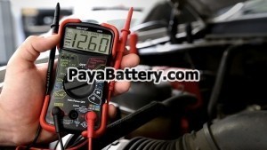 نحوه تست ولتاژ باتری ماشین
